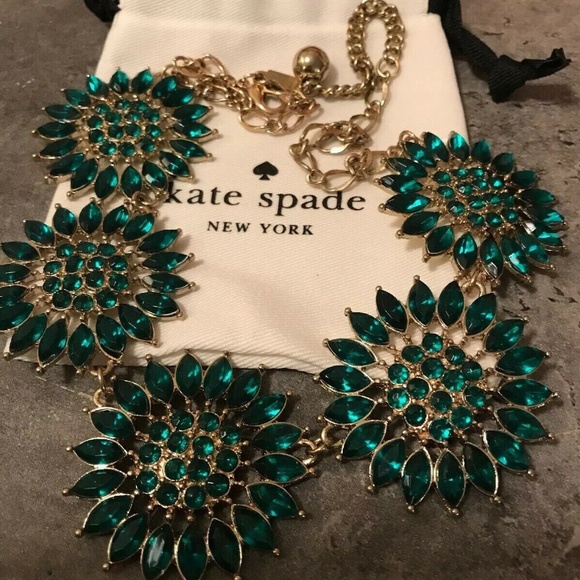 kate spade Jewelry - NEW Kate Spade Emerald Green Star Flower Necklace